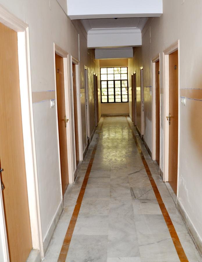 Hotel Kirti Plaza Chittorgarh Exteriör bild