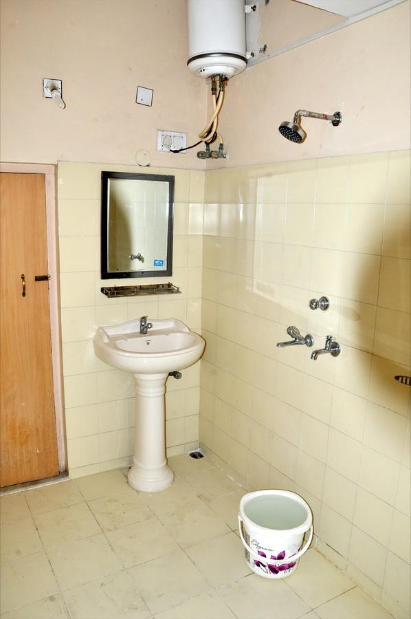 Hotel Kirti Plaza Chittorgarh Exteriör bild