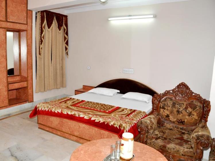 Hotel Kirti Plaza Chittorgarh Exteriör bild
